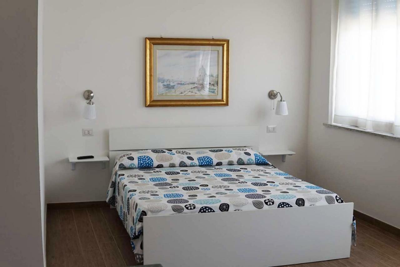 La Casa Di Aurelio Lejlighed Capo dʼOrlando Eksteriør billede